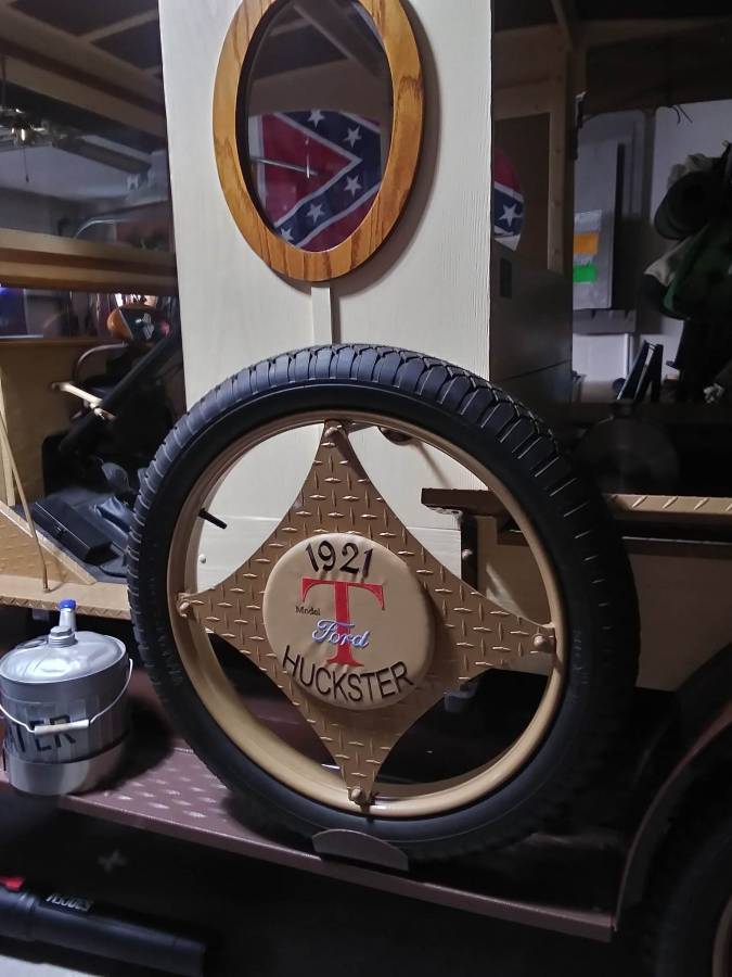 Ford-model-t-1921-brown