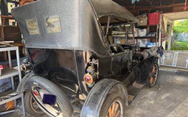 Ford-model-t-1924-black-3