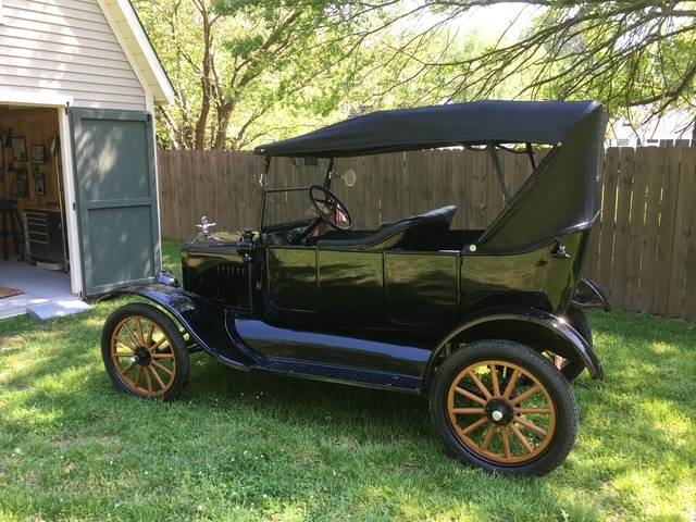Ford-model-t-1924-black-4