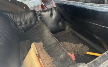 Ford-model-t-1924-black-7