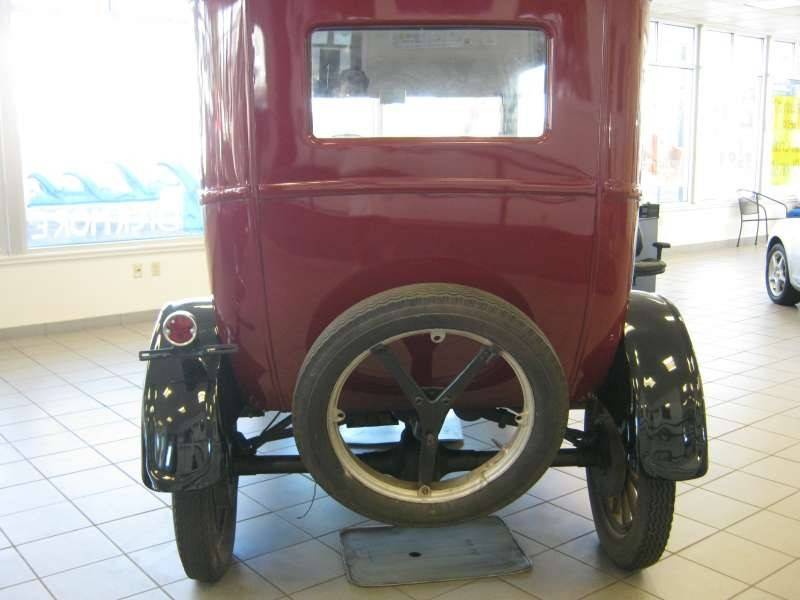 Ford-model-t-1926-12