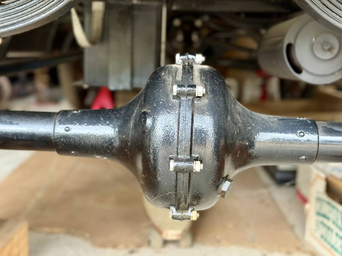 Ford-model-t-coupe-1923-custom-8