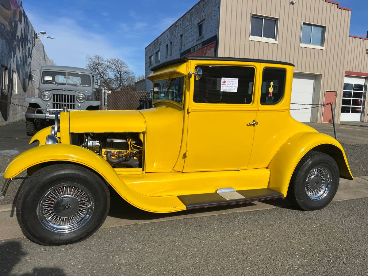 Ford-model-t-coupe-1927-2