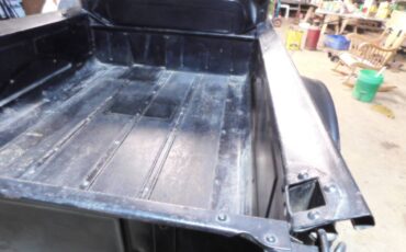 Ford-model-t-pickup-1926-black-4