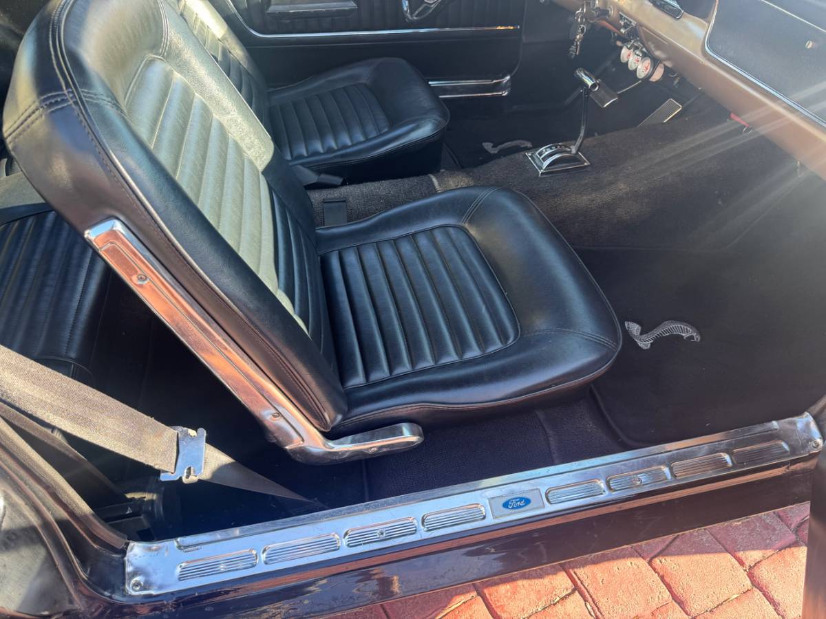 Ford-mustang-1965-black-10