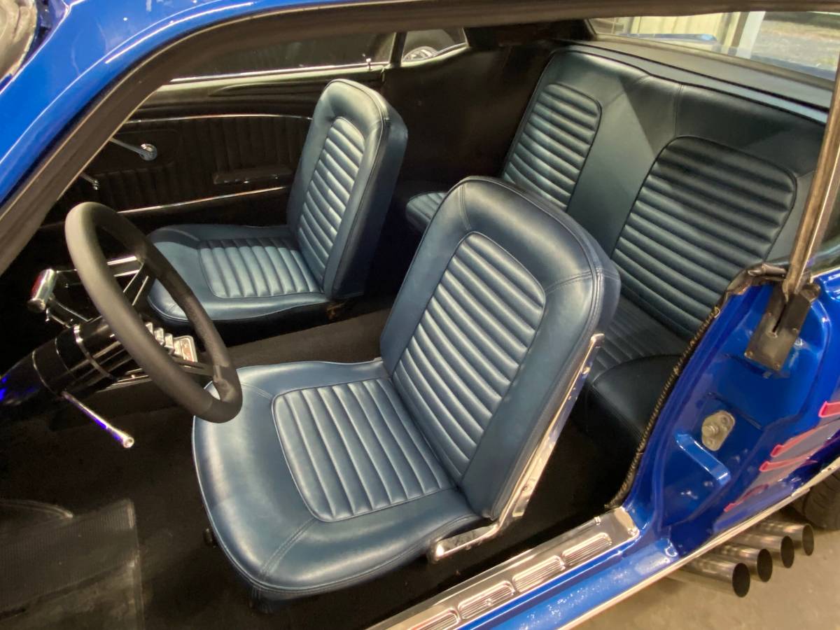 Ford-mustang-1965-blue-8