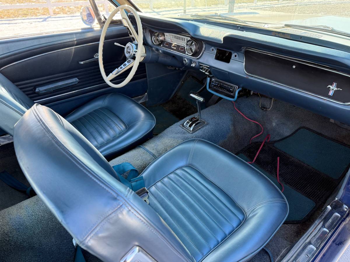 Ford-mustang-1965-custom-22