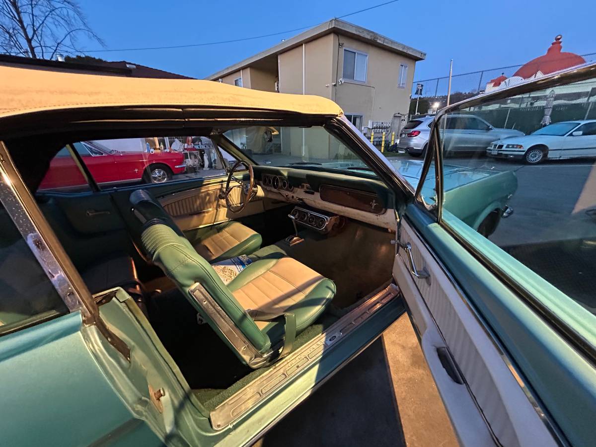 Ford-mustang-1966-12