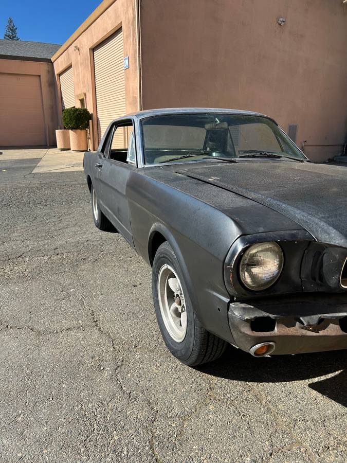 Ford-mustang-1966-black-1