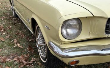 Ford-mustang-1966-yellow-1