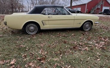 Ford-mustang-1966-yellow-2