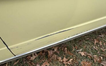 Ford-mustang-1966-yellow-5