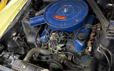 Ford-mustang-1966-yellow-6