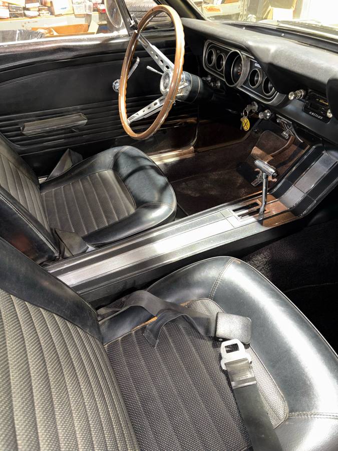 Ford-mustang-1966-yellow-7