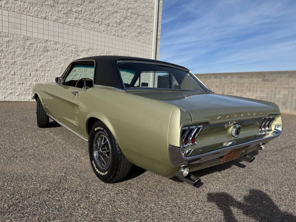 Ford-mustang-1967-green-2