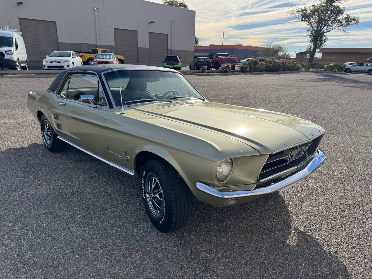 Ford-mustang-1967-green-4