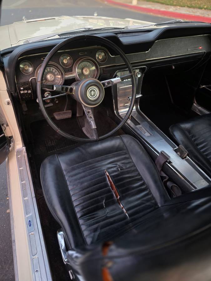 Ford-mustang-1967-white-12