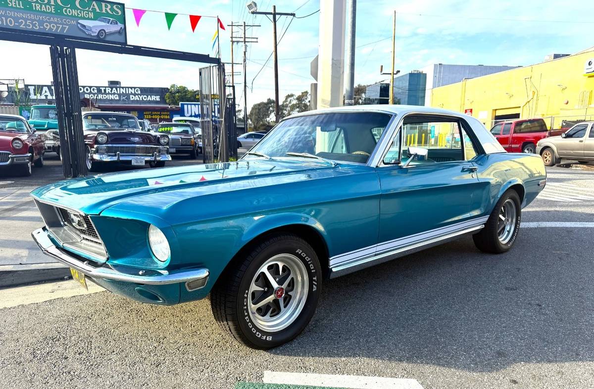 Ford-mustang-1968-blue-1