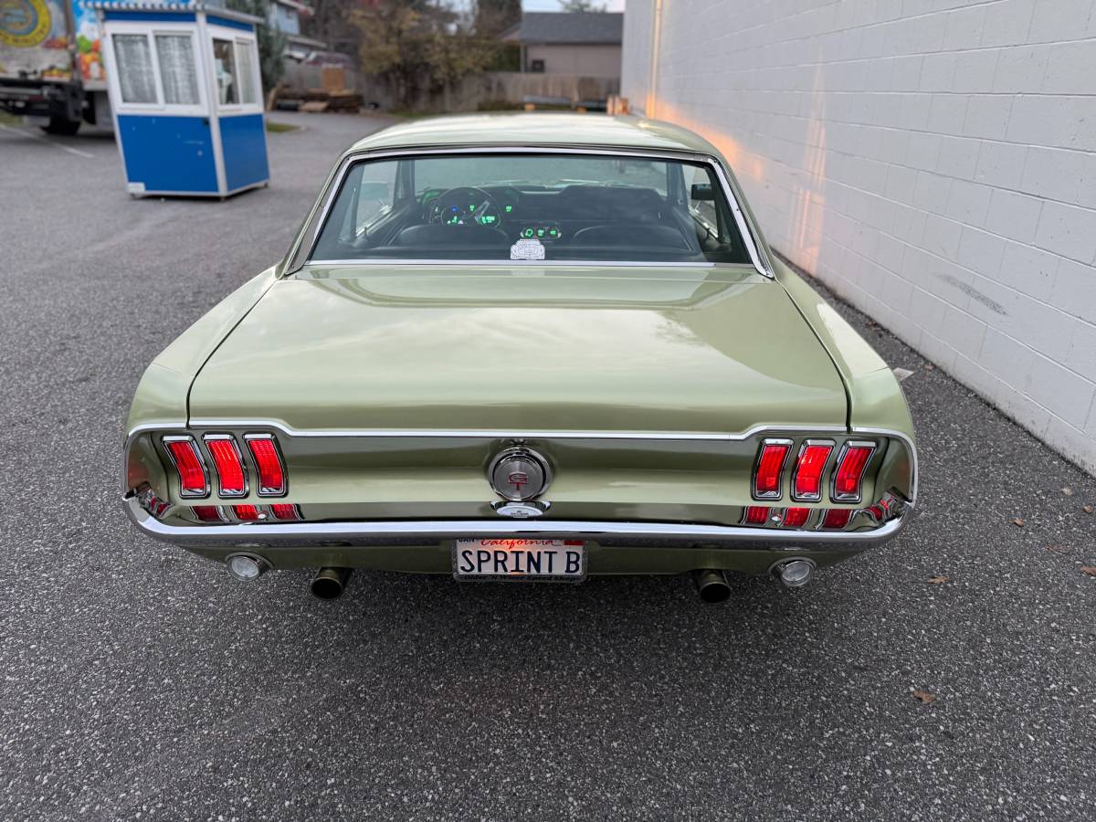 Ford-mustang-1968-green-10