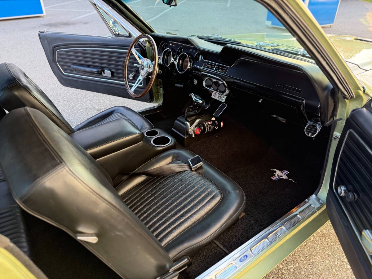 Ford-mustang-1968-green-16