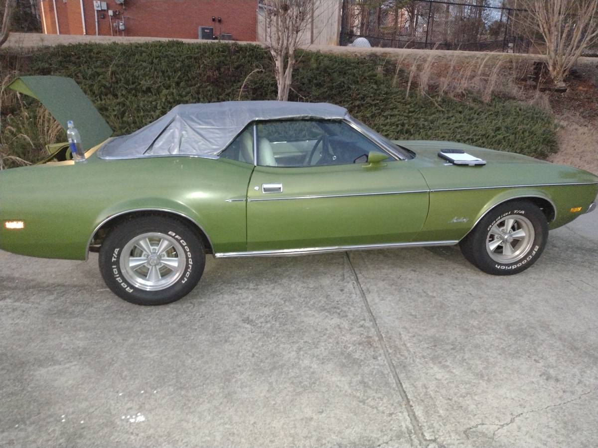 Ford-mustang-1972-green