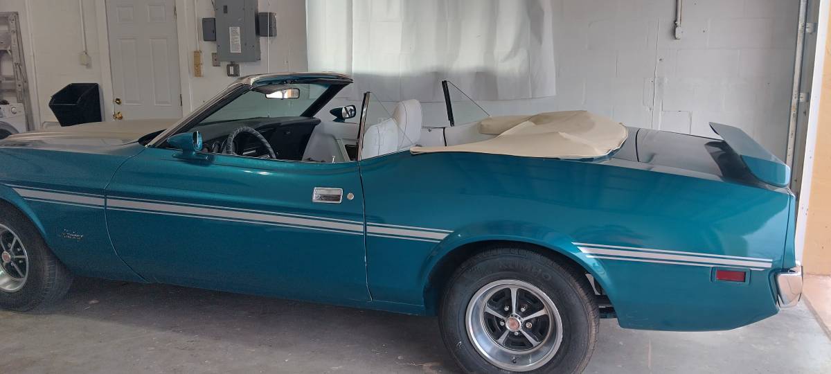 Ford-mustang-1972-green-3