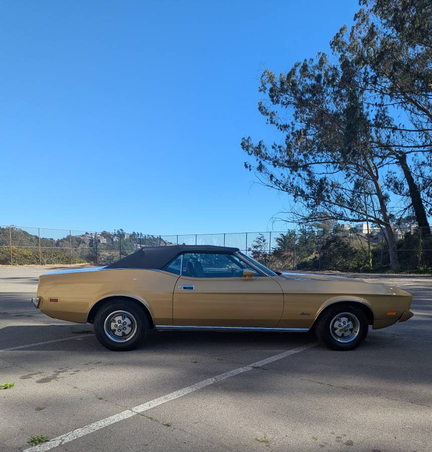Ford-mustang-1973-custom-10