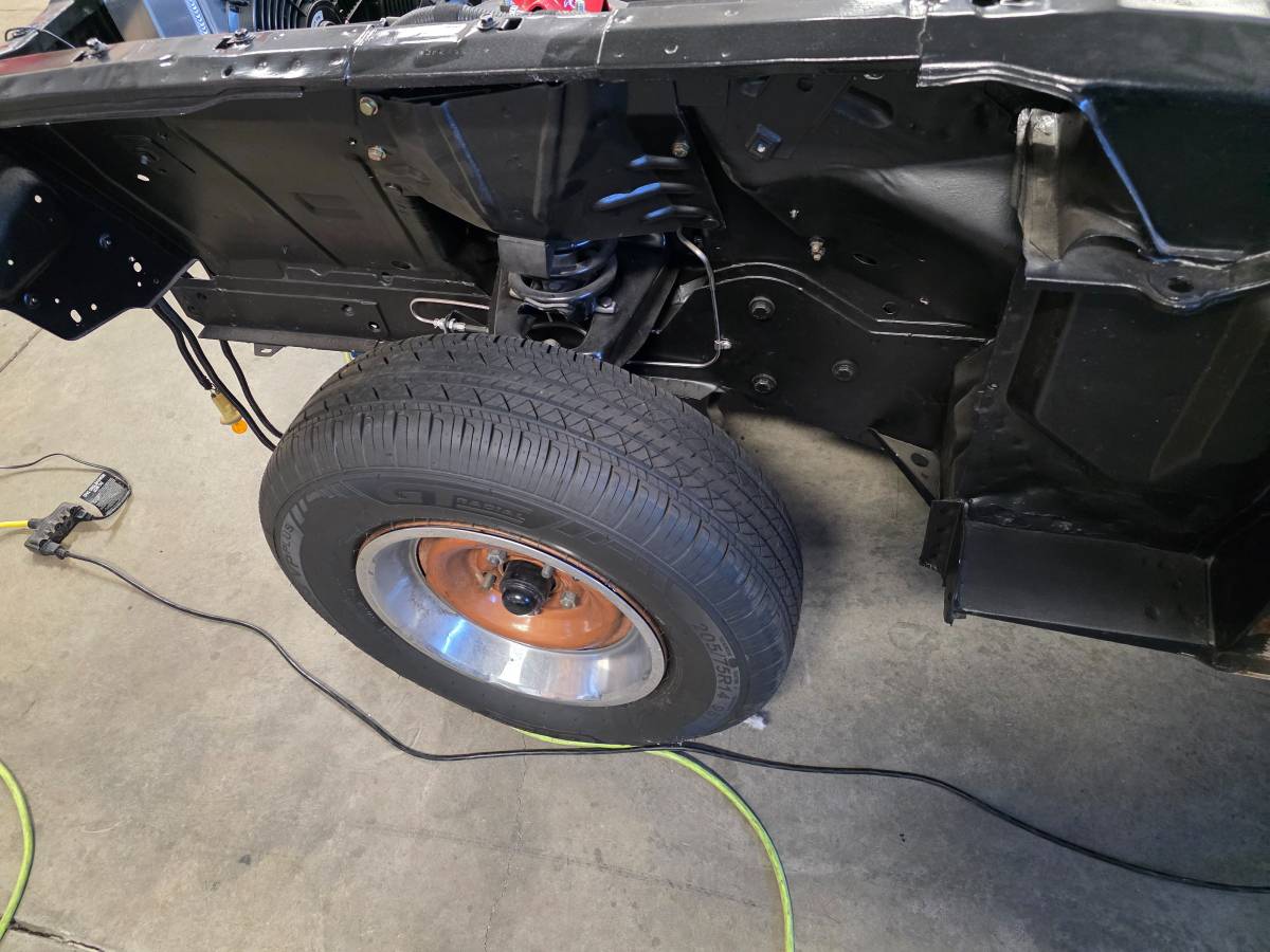 Ford-mustang-1973-white-7