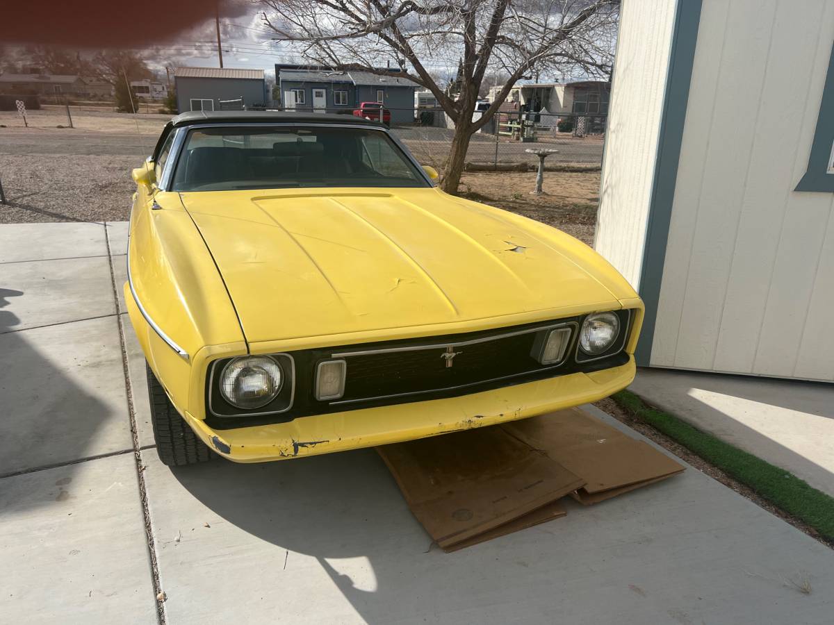 Ford-mustang-1973-yellow-5