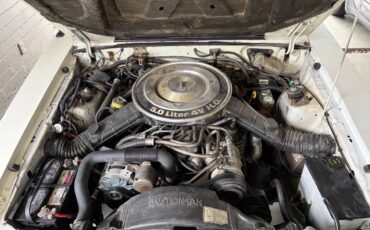 Ford-mustang-1983-white-7