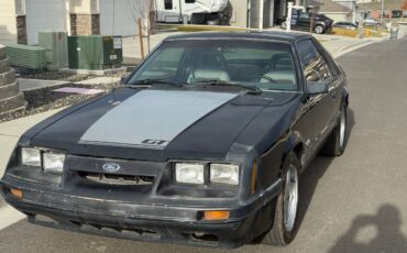 Ford-mustang-1985-11