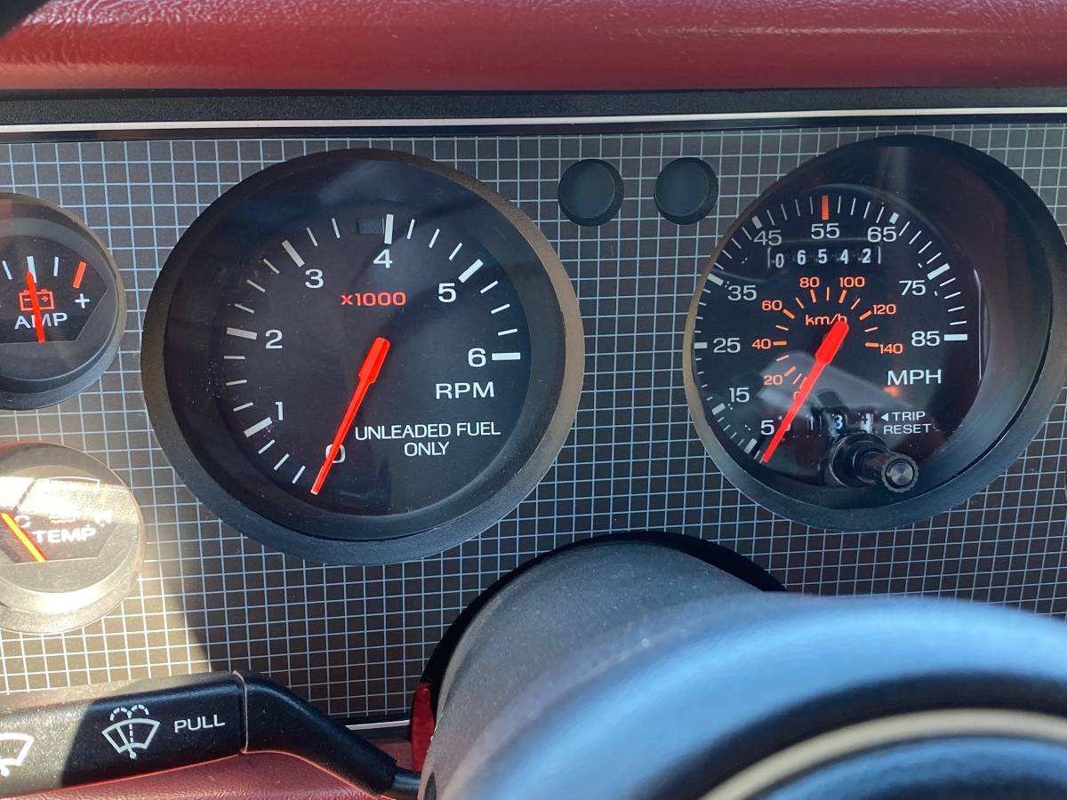 Ford-mustang-1986-red-12