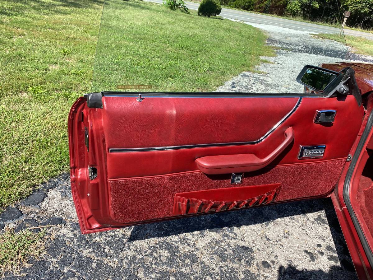 Ford-mustang-1986-red-14