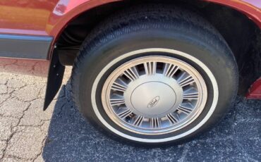 Ford-mustang-1986-red-17