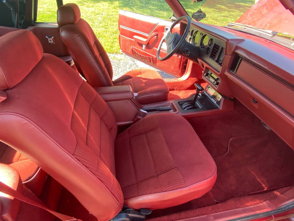 Ford-mustang-1986-red-6