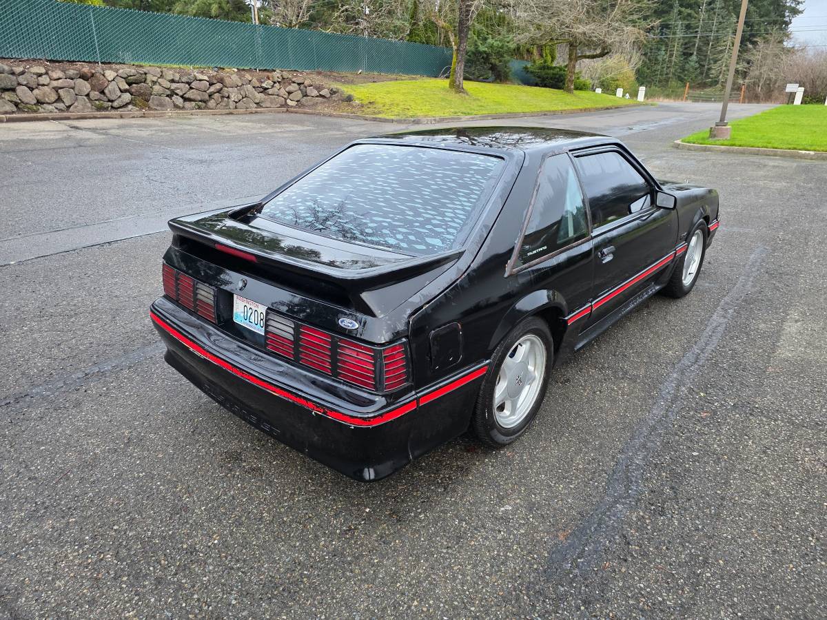 Ford-mustang-1987-9