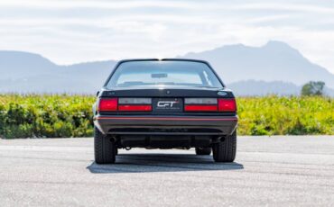 Ford-mustang-1988-black-13