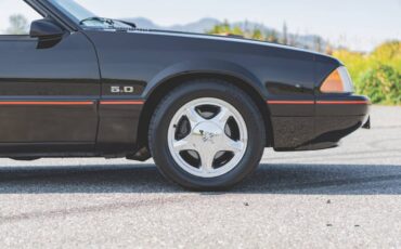 Ford-mustang-1988-black-22