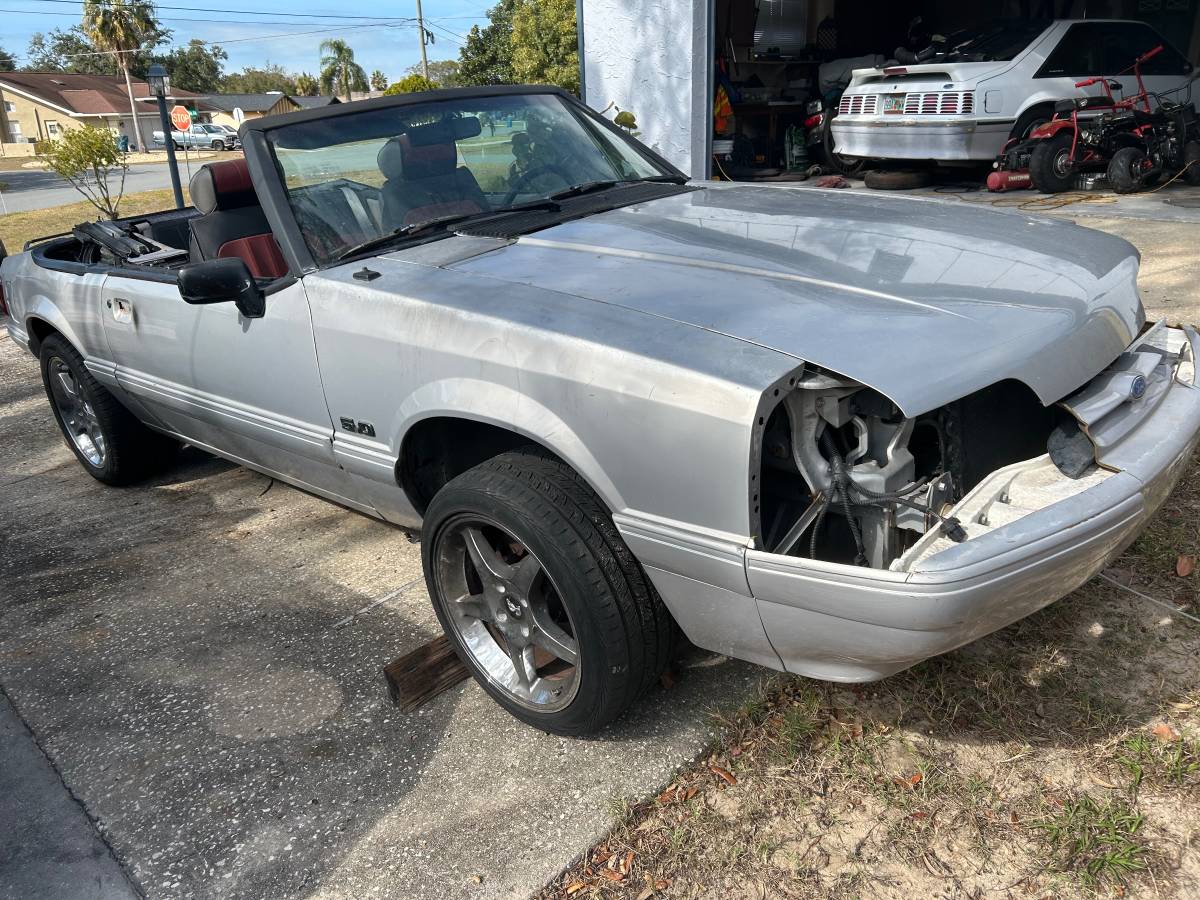 Ford-mustang-1991-silver-10