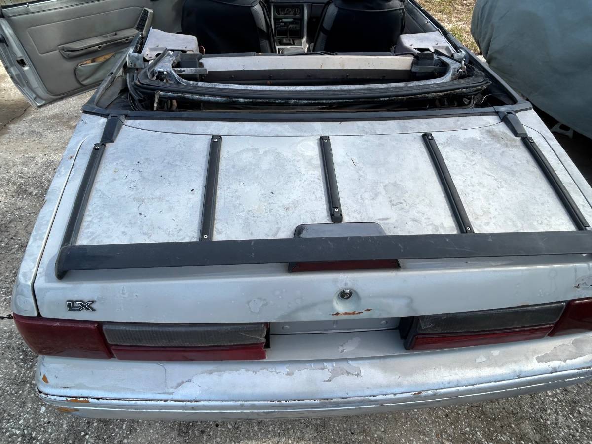 Ford-mustang-1991-silver-17