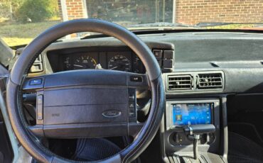 Ford-mustang-1991-white-10