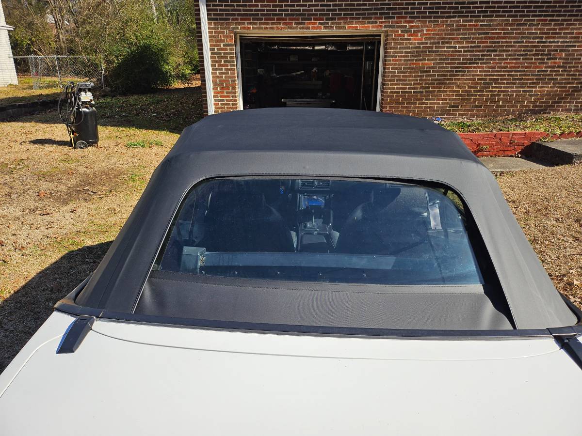 Ford-mustang-1991-white-4