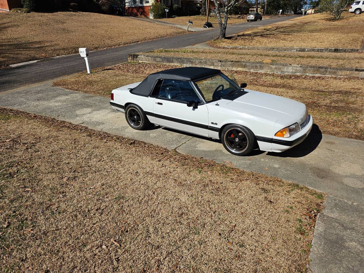 Ford-mustang-1991-white-8