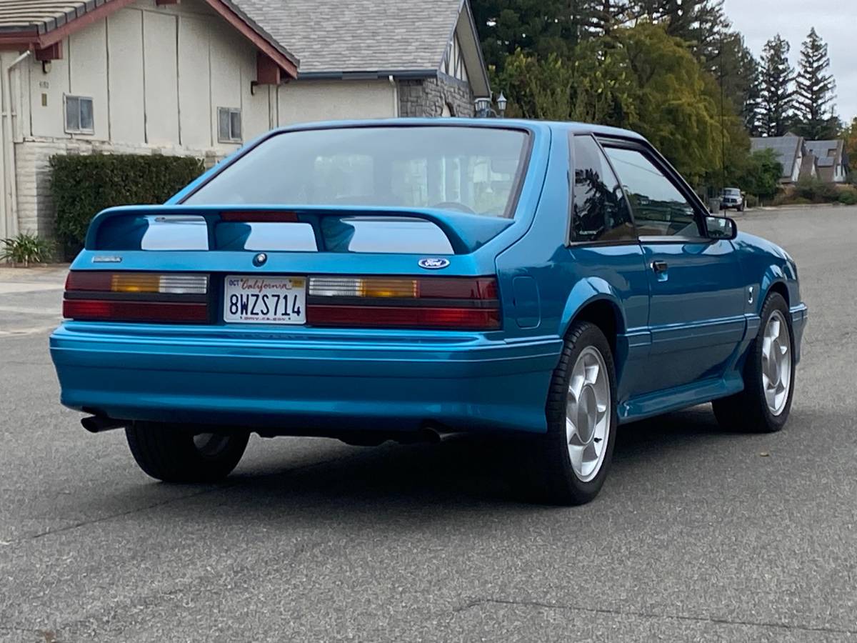 Ford-mustang-1993-blue-16