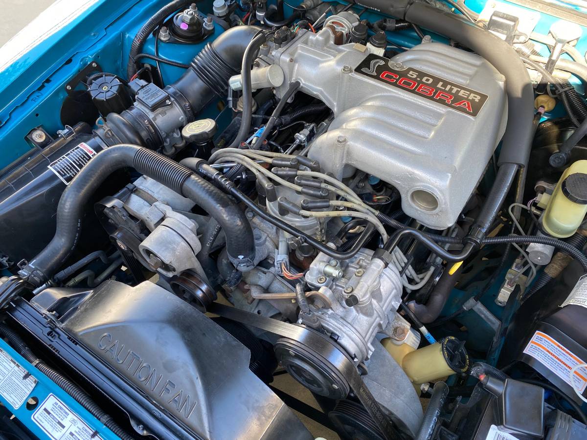 Ford-mustang-1993-blue-21