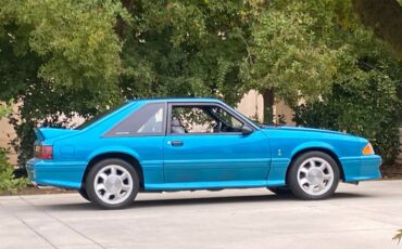Ford-mustang-1993-blue