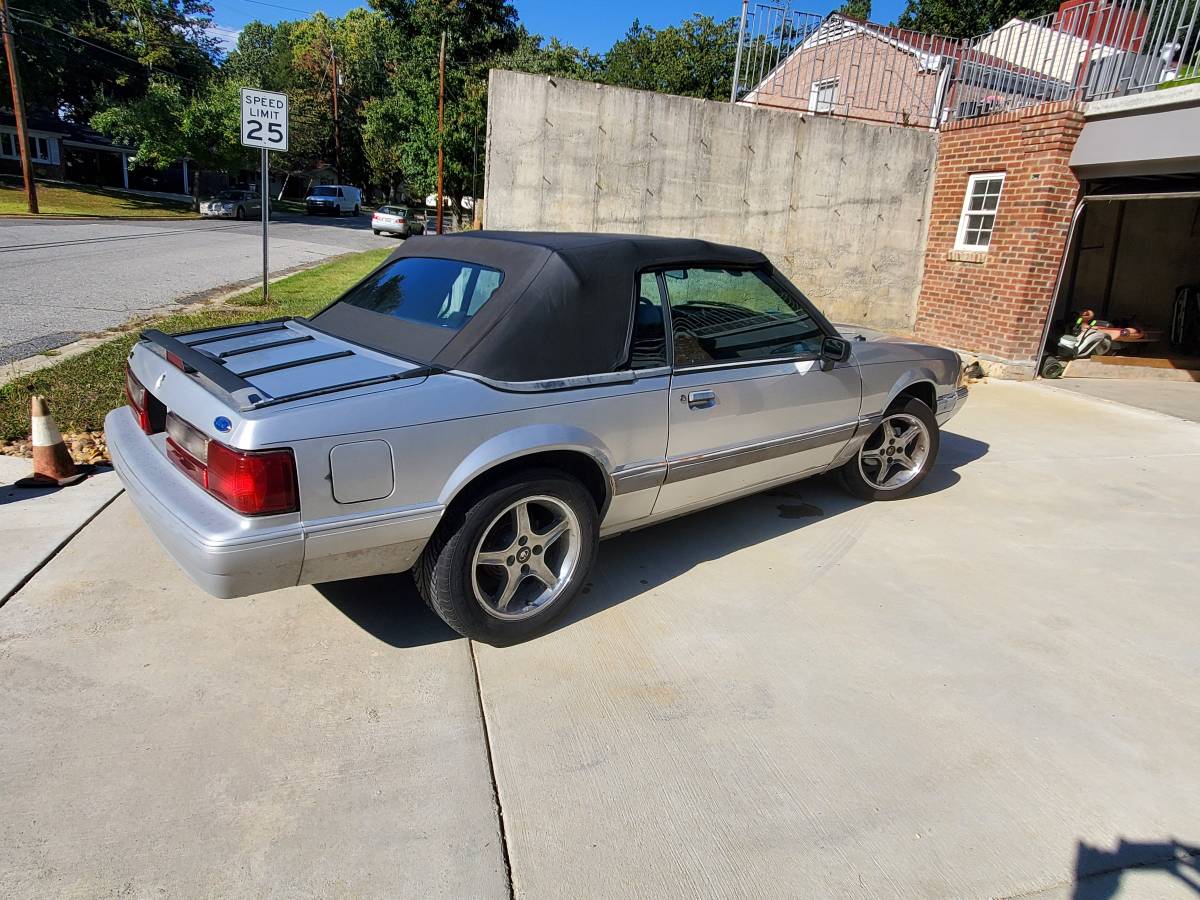 Ford-mustang-1993-grey-11