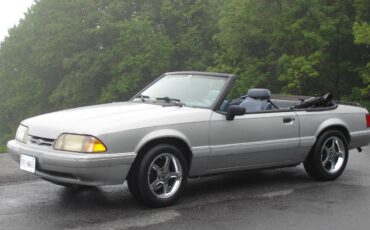 Ford-mustang-1993-grey