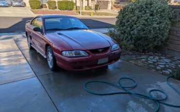 Ford-mustang-1994-red
