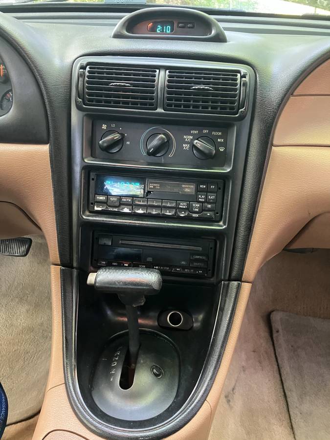 Ford-mustang-base-1996-black-5